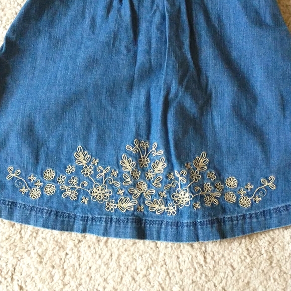 Benetton Baby Embroidered Chambray Sleeveless Dress 24 Months NWOT - Picture 3 of 7